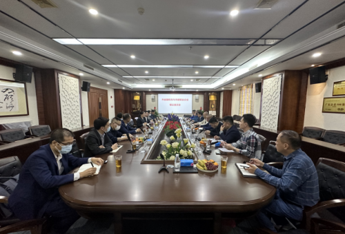 阳江市金融工作局组织召开全市建筑行业银企座谈会